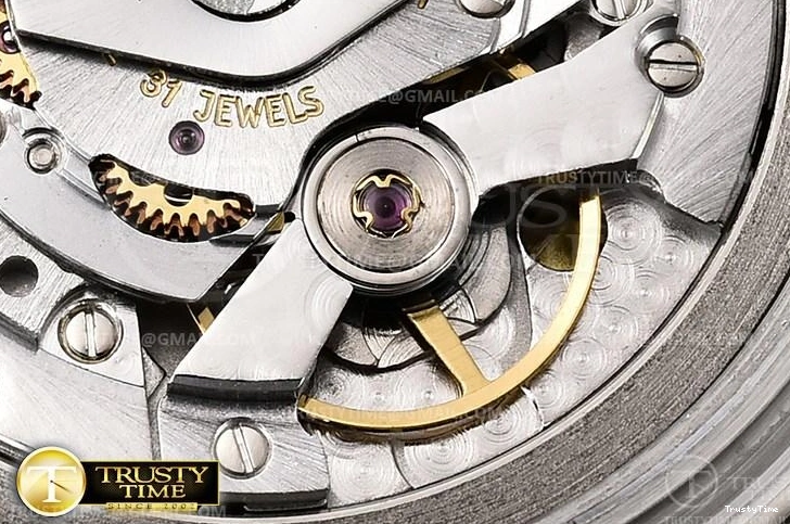 0928 Casual ROLGMT174 – GMT II 975